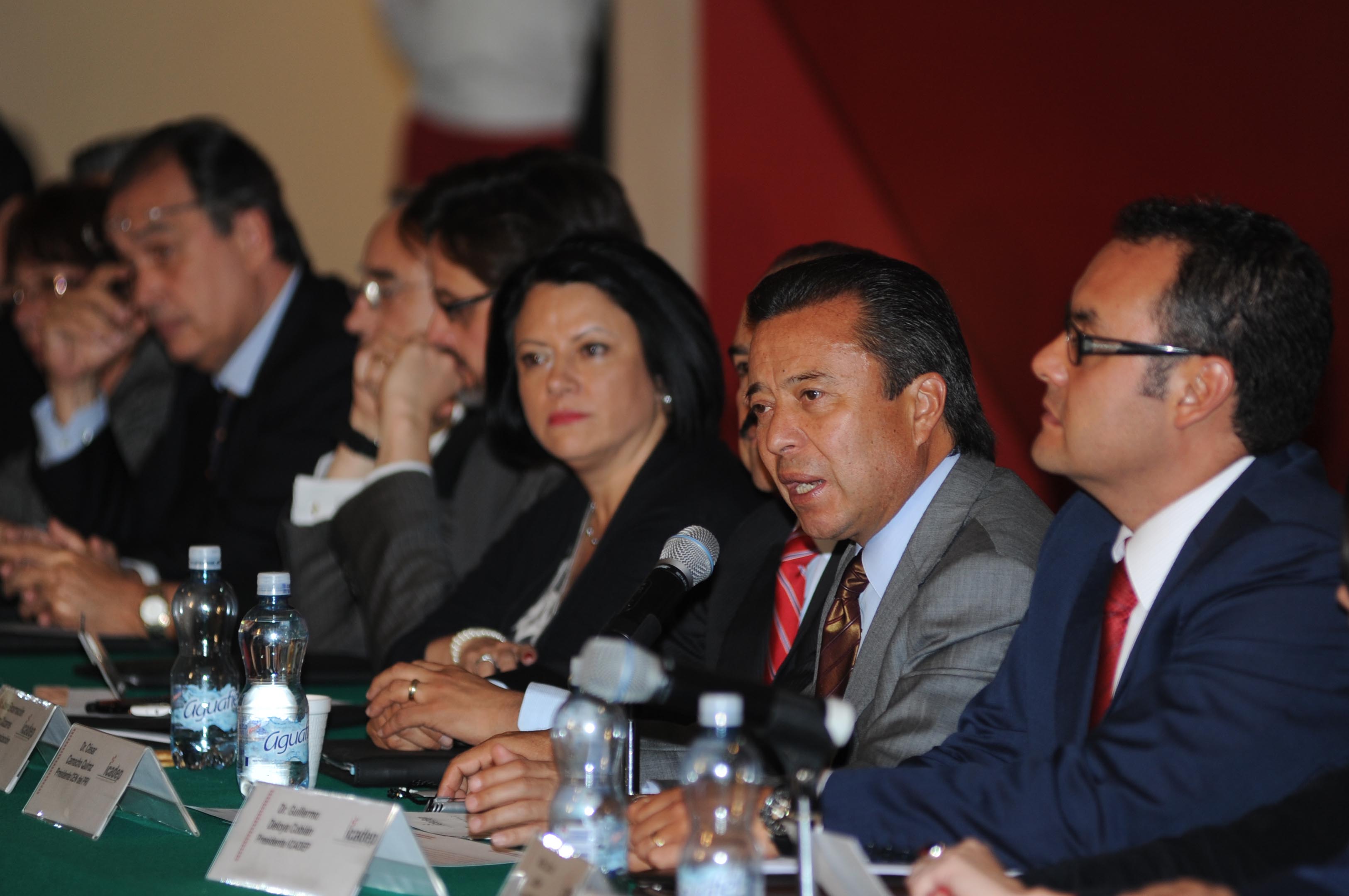 CESAR CAMACHO