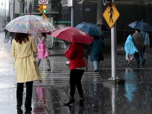 AZOTAN FUERTES LLUVIAS A LA CAPITAL