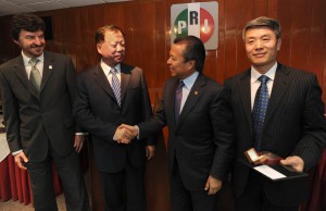 03 CESAR CAMACHO-CHEN FENXIANG