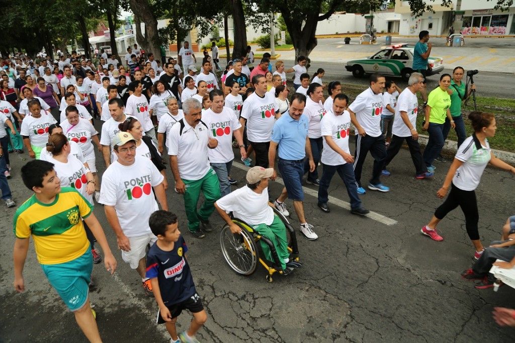 700 colimenses en activacion fisica (4)