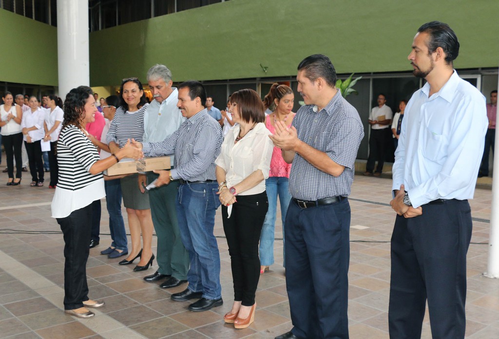 Ceremonia Cívica en la SE  (2)