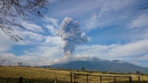 f3475e6705a1b8b86fb3701416daeb31-explosionvolcancolima01