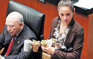 El_16055502
