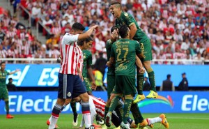 ReporteInfo_chivas-eliminado-clausura-2015-santos-a-la-final-liga-mx-650x400