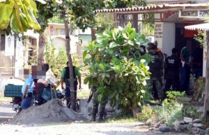Balean-a-un-llantero-en-Tecomán
