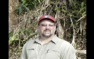 INT12209244d9490cd_0