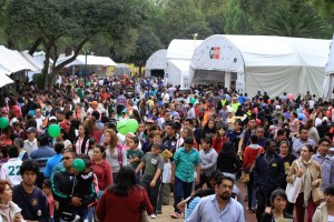 asistentes_feria