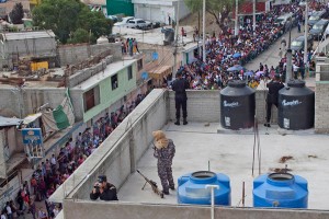 Elementos del Estado Mayor hacen trabajos de vigilancia. El pres
