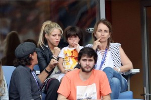 01shakira