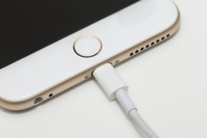 cargador-iphone